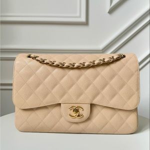 Jumbo Classic Flap Bag